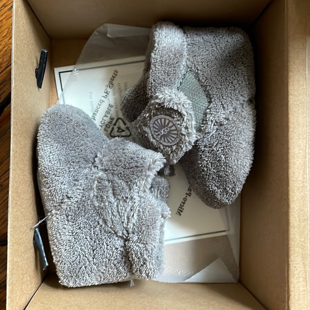 UGG Bixbee Booties Infant Size 0-1 Gray